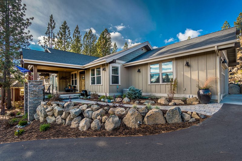 House Blueprint - Exterior - Other Elevation 2 for Craftsman House Plan #895-49 - 3 bed, 2.5 bath