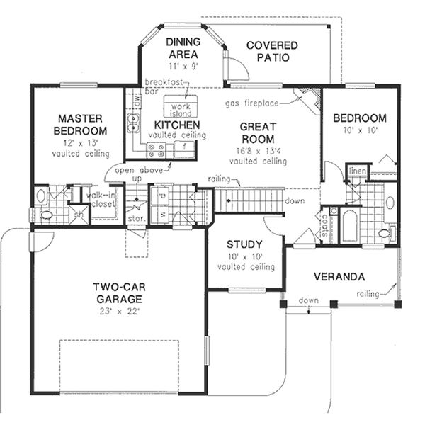 Ranch style country house plan, main level floor plan
