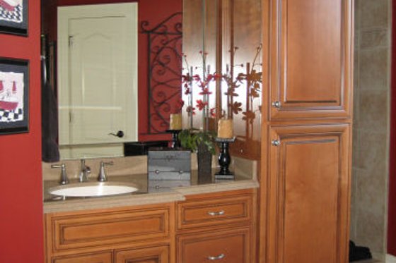 Photo 9 for Country House Plan #437-43 - 4 bed, 4.5 bath
