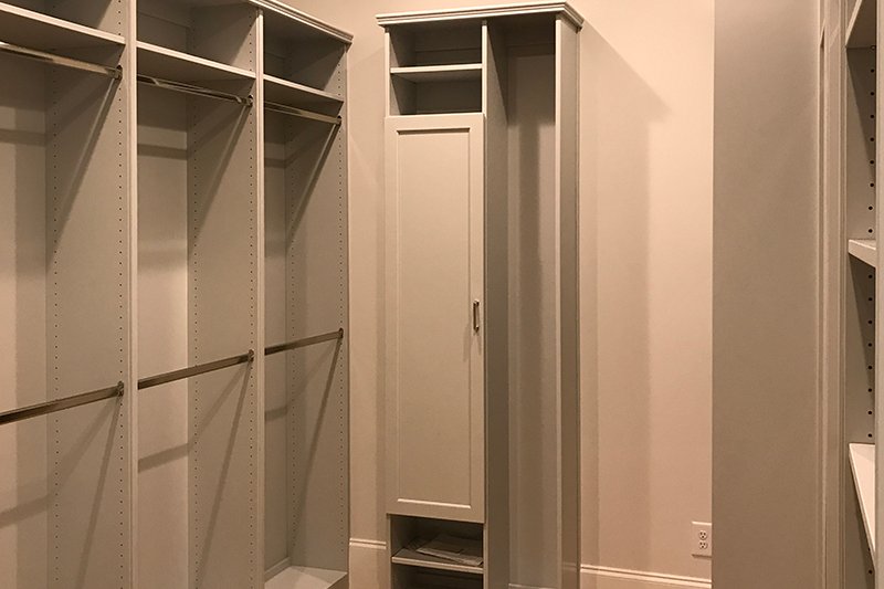House Plan Design - Master Closet