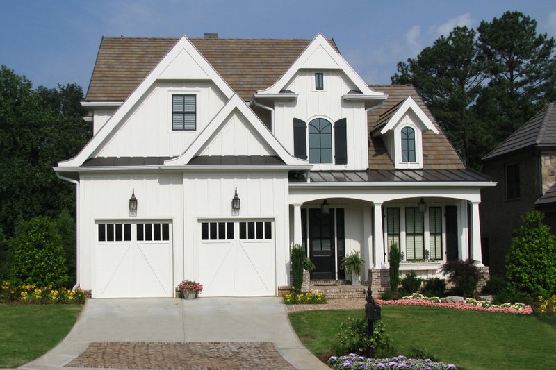 Dream House Plan - Traditional Exterior - Front Elevation Plan #54-452