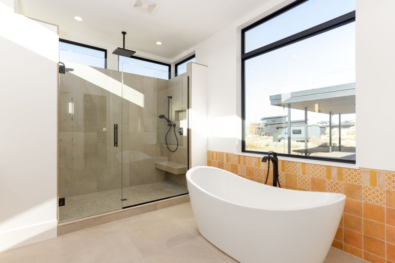 House Blueprint - Interior - Master Bathroom 2 for Contemporary House Plan #892-44 - 3 bed, 3.5 bath