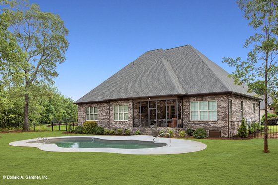 Exterior - Rear Elevation for European House Plan #929-915 - 4 bed, 3.5 bath