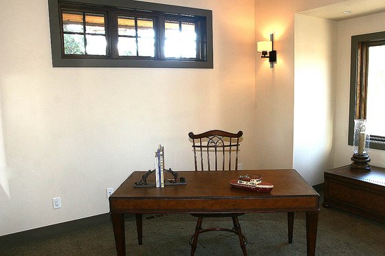 Interior - Other 11 for Craftsman House Plan #892-7 - 4 bed, 3.5 bath