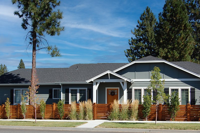 Home Plan - Craftsman Photo Plan #434-23