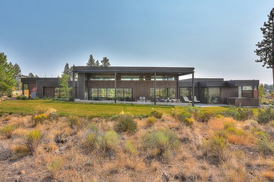 Exterior - Rear Elevation 2 for Modern House Plan #892-26 - 3 bed, 3.5 bath