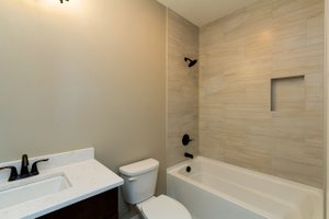 Interior - Bathroom for Ranch House Plan #70-1500 - 4 bed, 3 bath