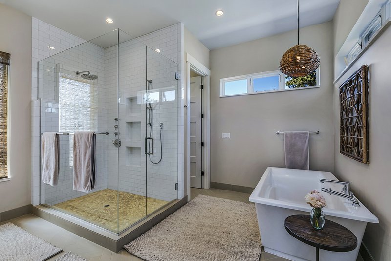 Architectural House Design - Interior - Master Bathroom for Contemporary House Plan #892-21 - 3 bed, 3.5 bath