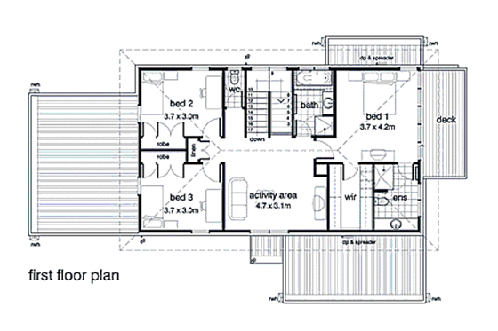 Modern style House plan, upper level floor plan