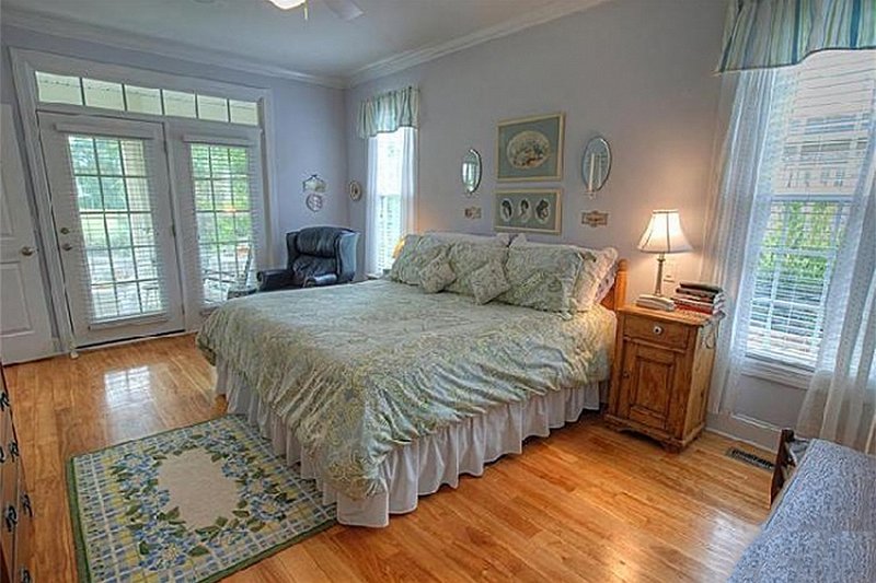 Architectural House Design - Bedroom - 2600 square foot Southern home