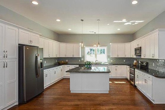 Interior - Kitchen for Craftsman House Plan #119-425 - 4 bed, 3.5 bath