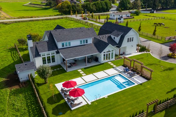 Photo 9 for Farmhouse House Plan #1086-2 - 4 bed, 3.5 bath