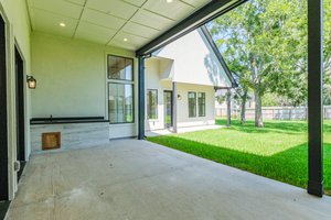 Exterior - Outdoor Living 1 for Farmhouse House Plan #935-21 - 4 bed, 4 bath