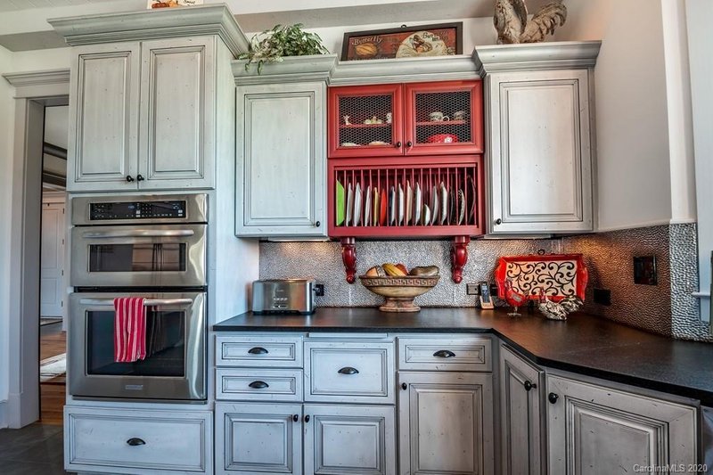 Dream House Plan - Photo 3 for Country House Plan #137-233 - 4 bed, 4 bath