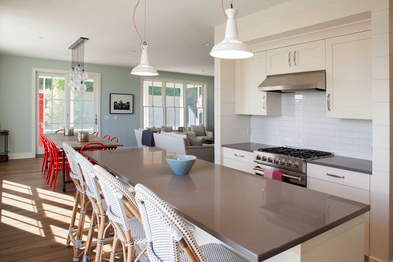 Dream House Plan - Interior - Kitchen for Farmhouse House Plan #901-140 - 3 bed, 2.5 bath