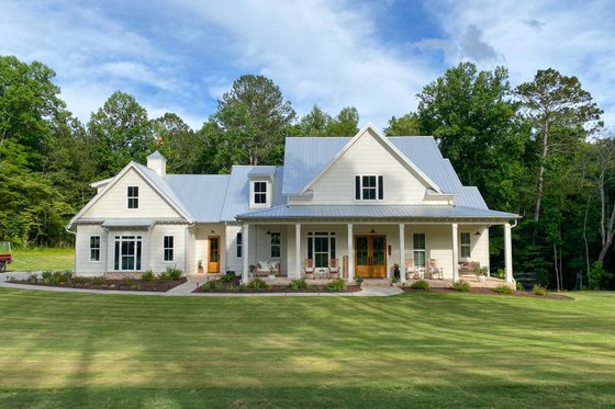 Photo 3 for Farmhouse House Plan #927-988 - 4 bed, 3.5 bath