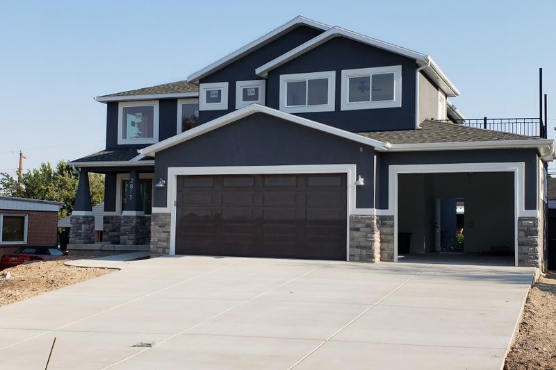 Home Plan - Craftsman Exterior - Front Elevation Plan #1060-66