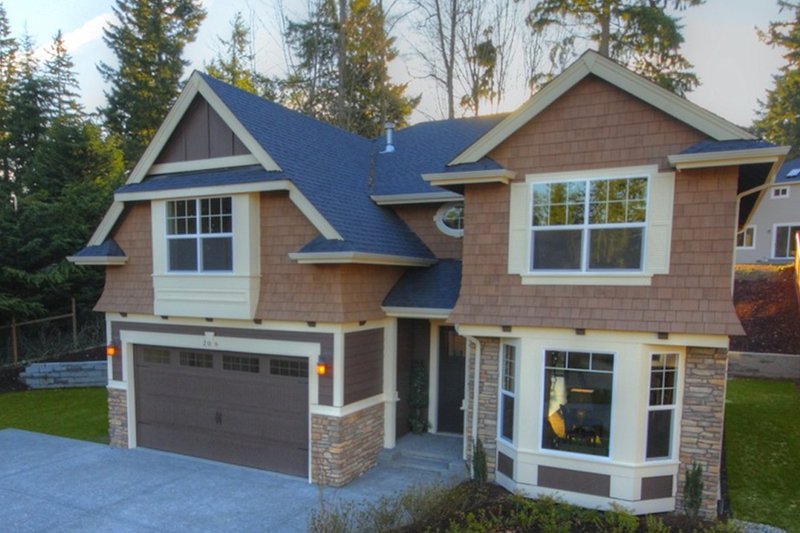 Home Plan - Craftsman Photo Plan #132-210