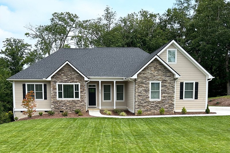 Home Plan - Photo: Front Elevation