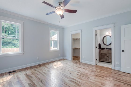 Interior - Master Bedroom for Craftsman House Plan #44-232 - 3 bed, 2 bath