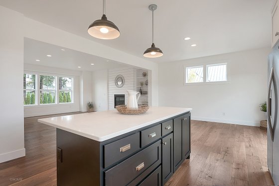 Interior - Kitchen 3 for Farmhouse House Plan #1070-1 - 3 bed, 2.5 bath