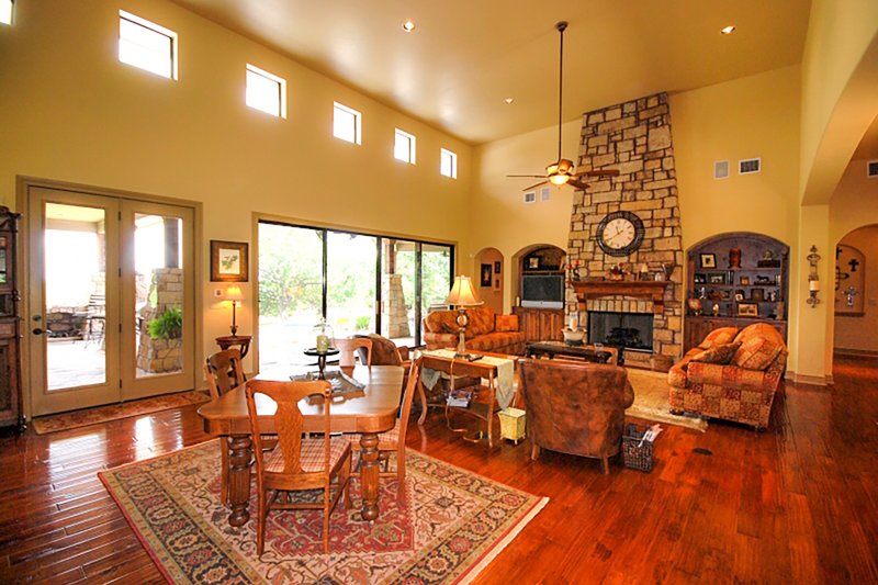 Dream House Plan - Interior - Family Room 1 for Prairie House Plan #80-211 - 4 bed, 4 bath
