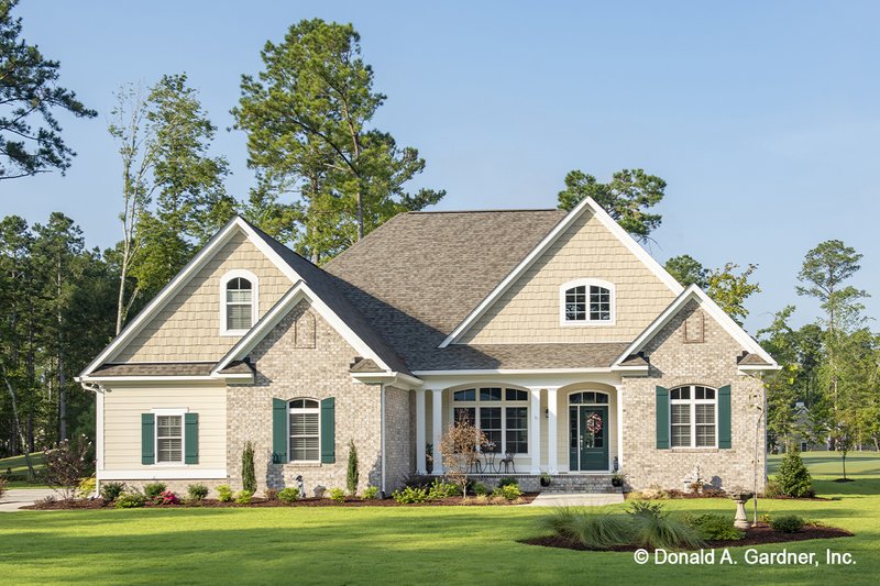 Home Plan - Craftsman Exterior - Front Elevation Plan #929-824