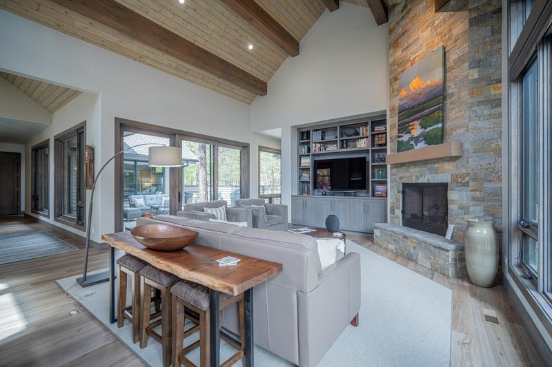House Blueprint - Interior - Family Room 1 for Contemporary House Plan #892-43 - 4 bed, 4.5 bath
