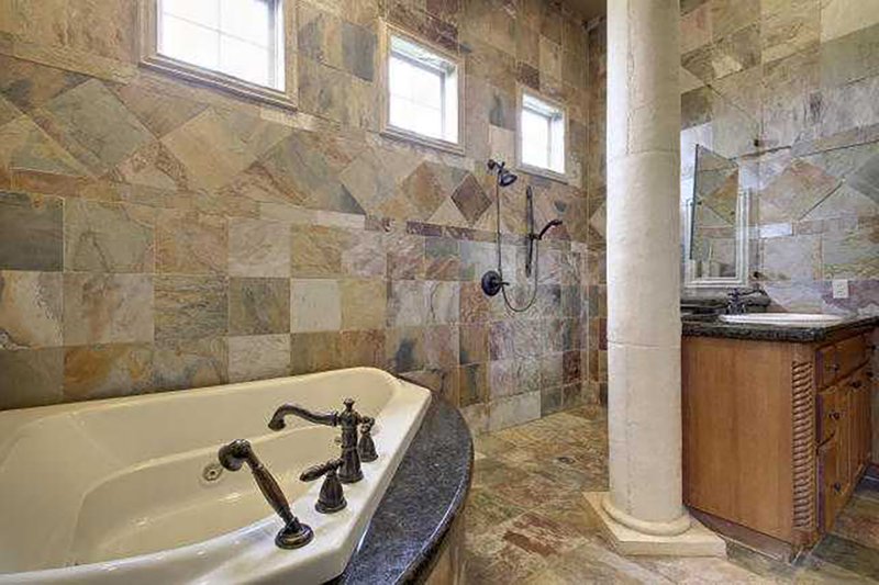 House Blueprint - Interior - Master Bathroom 1 for Mediterranean House Plan #80-124 - 4 bed, 4.5 bath