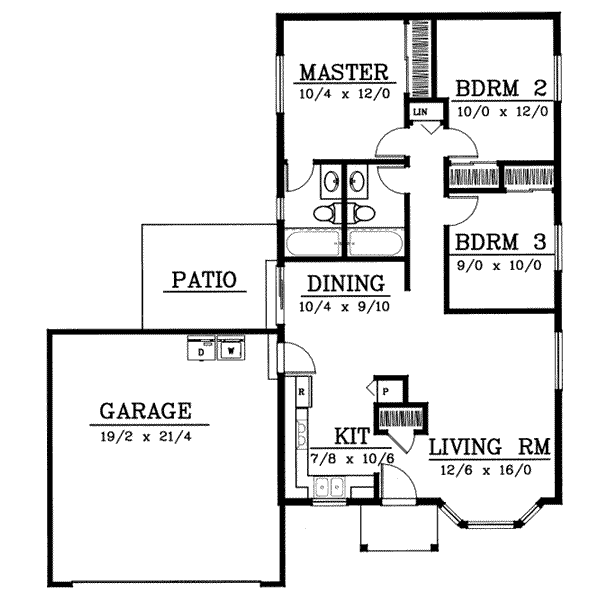 House Blueprint - Traditional Floor Plan - Main Floor Plan #95-114