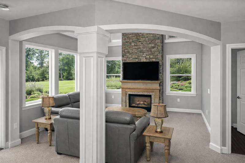 House Blueprint - Interior - Family Room 1 for Traditional House Plan #1060-472 - 3 bed, 2.5 bath