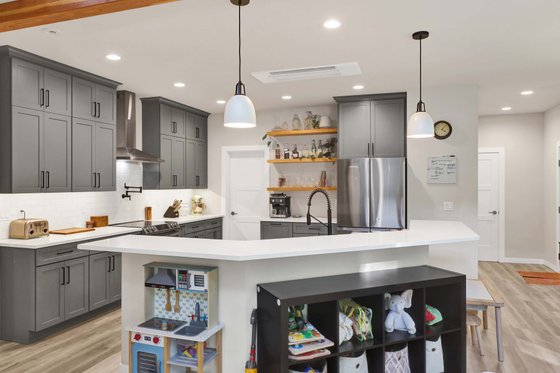 Interior - Kitchen 1 for Contemporary House Plan #1070-62 - 3 bed, 3.5 bath