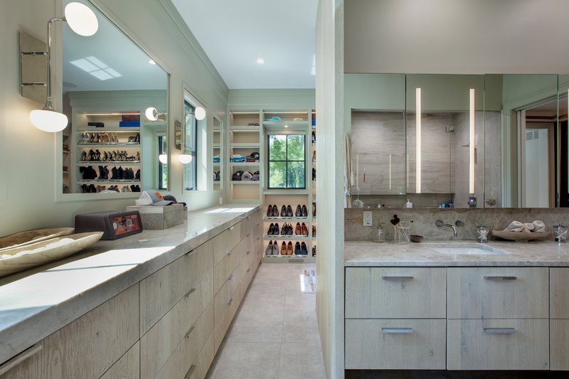 House Blueprint - Interior - Master Bathroom for Farmhouse House Plan #928-340 - 4 bed, 3.5 bath