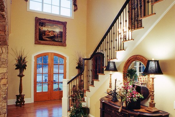 Photo 1 for Traditional House Plan #437-47 - 4 bed, 4.5 bath