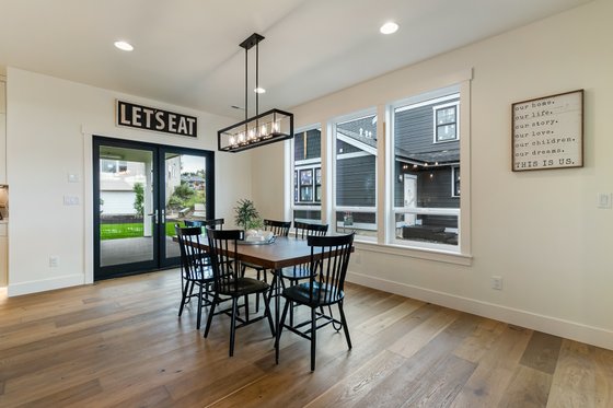 Interior - Dining Room for Craftsman House Plan #1070-43 - 4 bed, 2.5 bath