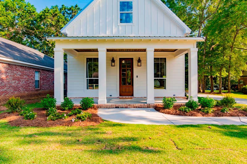 Home Plan - Cottage Exterior - Front Elevation Plan #430-117