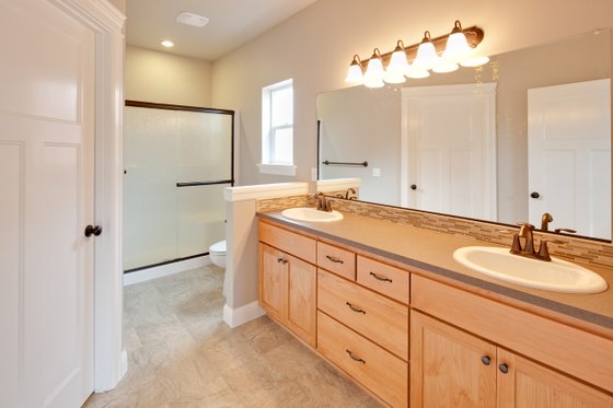 1700 square foot craftsman home