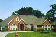 Traditional Style House Plan - 4 Beds 3 Baths 2653 Sq/Ft Plan #84-146 