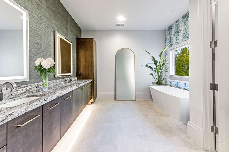 Dream House Plan - Interior - Master Bathroom 1 for Contemporary House Plan #938-146 - 3 bed, 3.5 bath