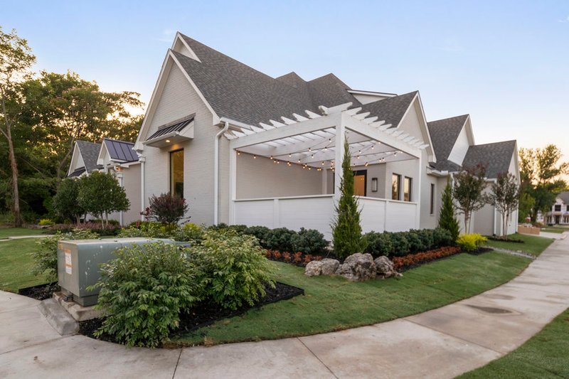 Dream House Plan - Exterior - Other Elevation 2 for Traditional House Plan #1098-8 - 4 bed, 4.5 bath