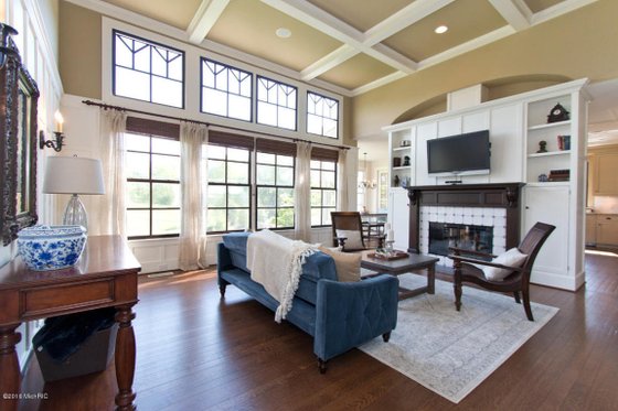 Interior - Family Room for Country House Plan #901-112 - 3 bed, 2.5 bath