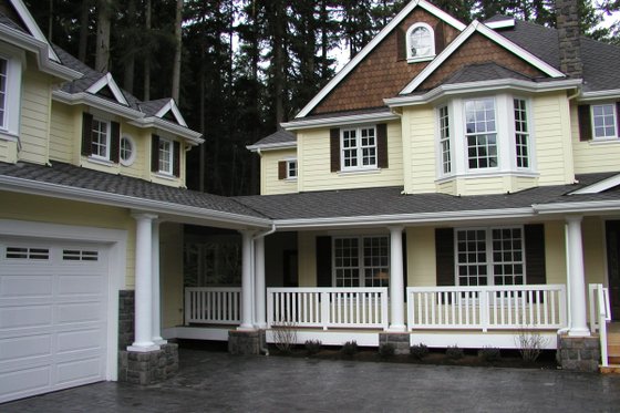 Photo 6 for Country House Plan #132-176 - 4 bed, 3.5 bath