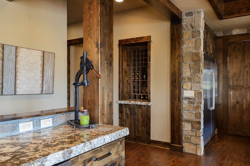Architectural House Design - Interior - Kitchen 3 for Craftsman House Plan #892-27 - 5 bed, 5.5 bath