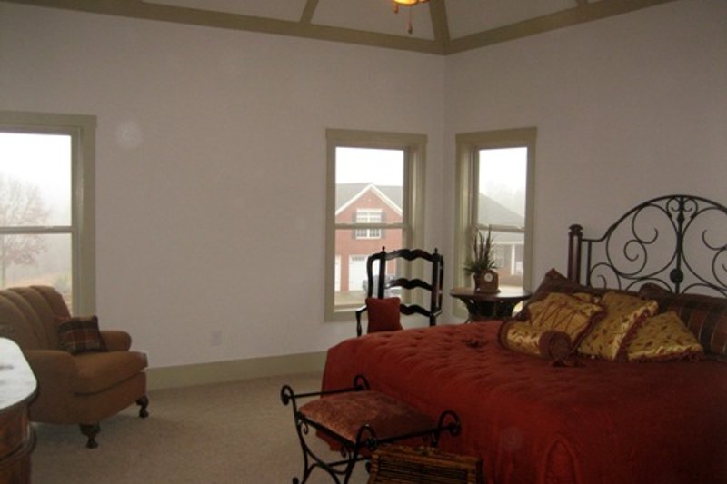 House Design - Photo 7 for Traditional House Plan #437-54 - 3 bed, 2.5 bath