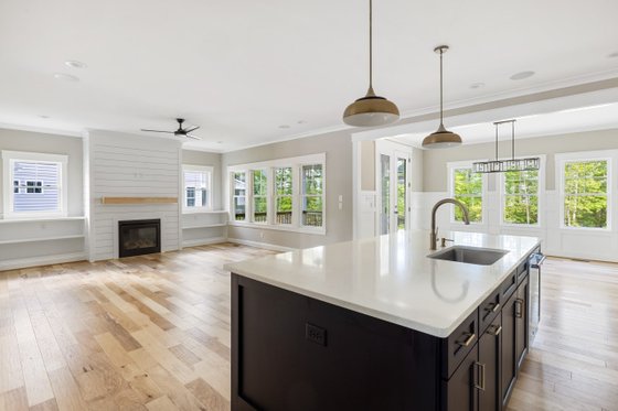 Photo 25 for Farmhouse House Plan #1080-6 - 5 bed, 4.5 bath