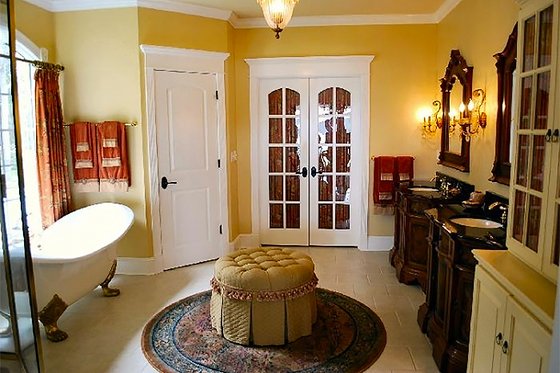 Interior - Master Bathroom for European House Plan #137-227 - 5 bed, 4.5 bath