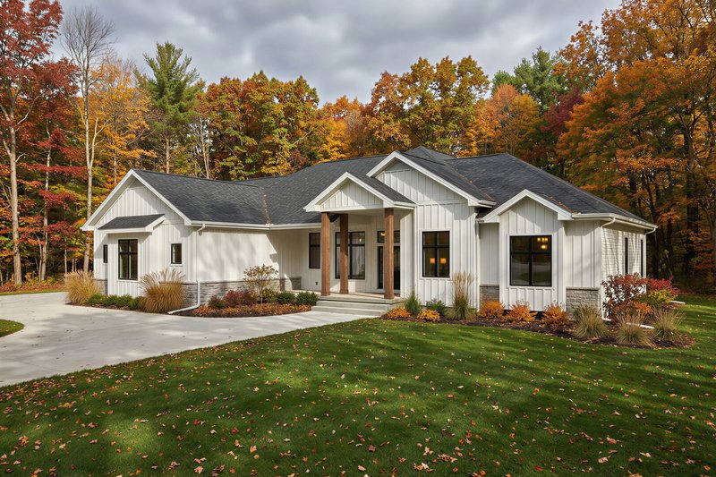 Ranch Style House Plan - 5 Beds 4 Baths 4434 Sq/Ft Plan #1084-2 Exterior