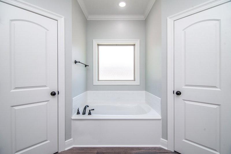 Architectural House Design - Interior - Master Bathroom 3 for Ranch House Plan #430-93 - 4 bed, 2 bath