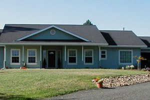 Farmhouse Exterior - Front Elevation Plan #124-369