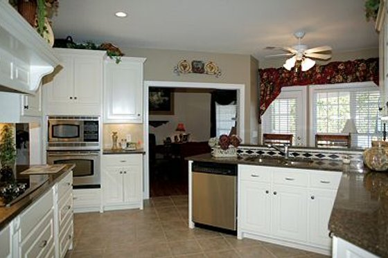Photo 3 for Southern House Plan #56-152 - 4 bed, 3 bath